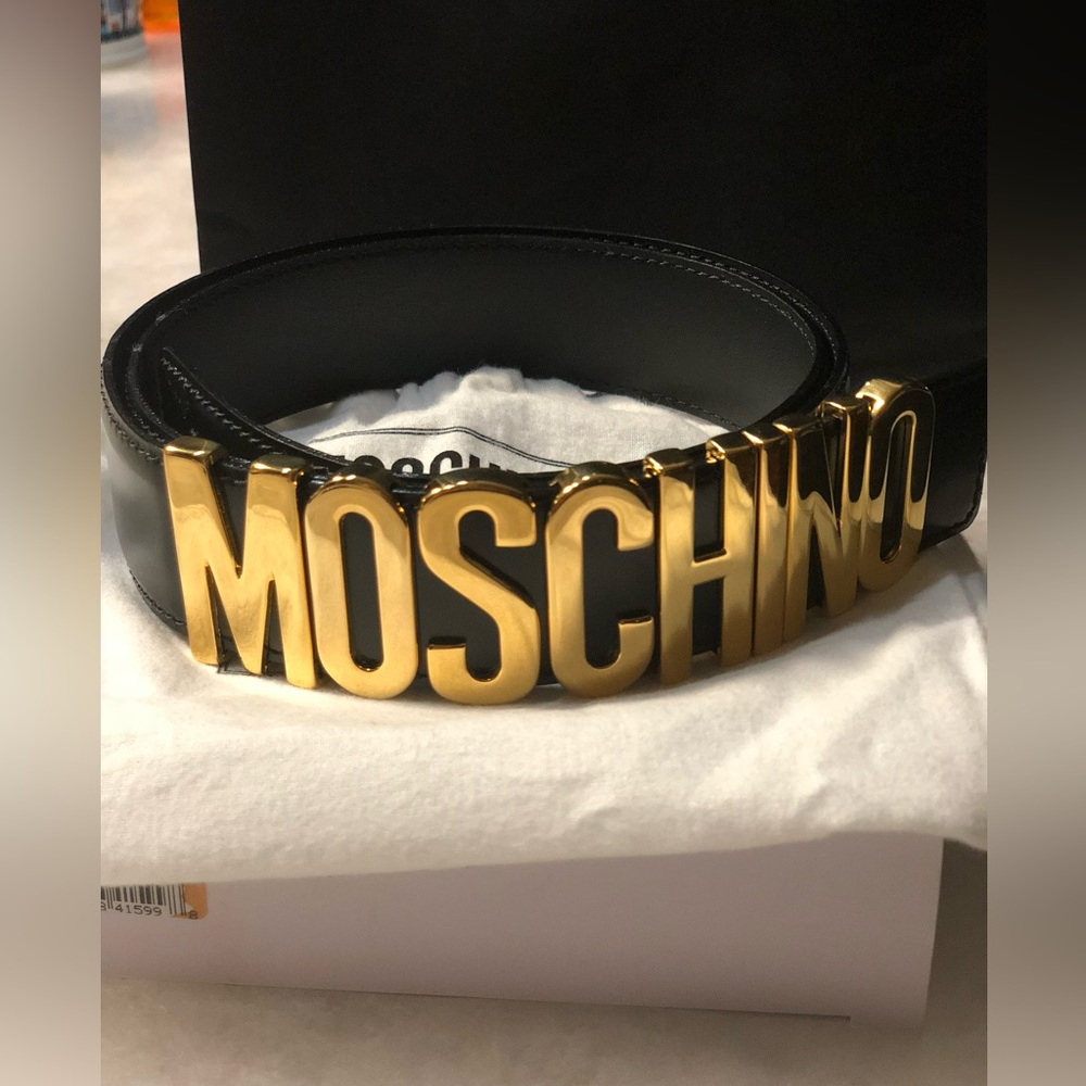 Moschino logo belt